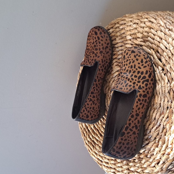 Dansko Womens‎ Olivia Cheetah Print Calf Hair Low Clog Slip On Flats S-6.5-7 - Picture 1 of 8